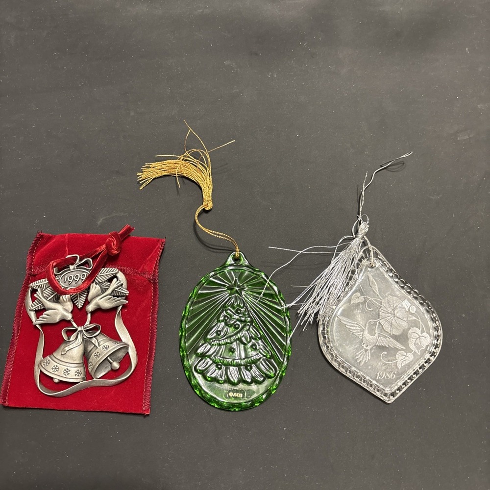 Lot of 3 Vintage Avon Christmas Ornaments Jingle Bells Humming Bird Lead Crystal